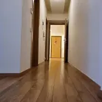 Apartment νs *