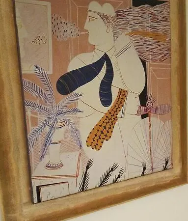Apartment νs